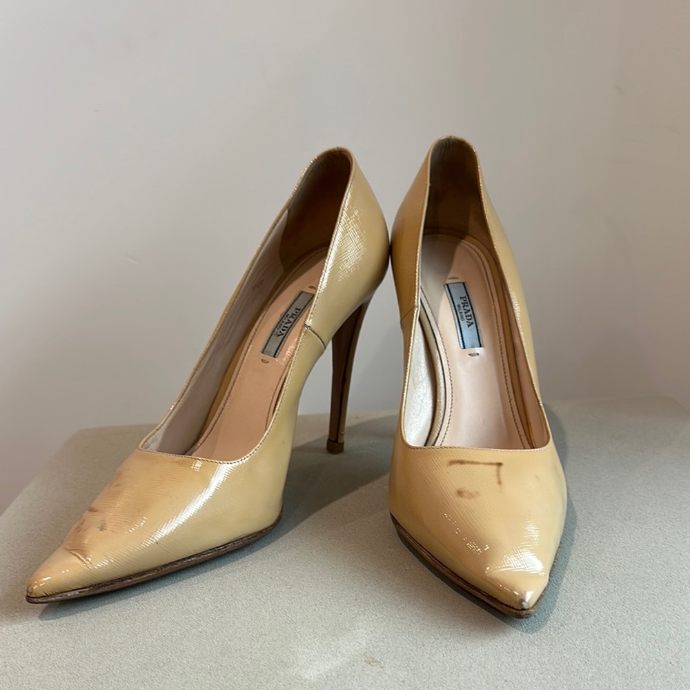 Prada Cream Stiletto Heels Classic Pointed-Toe
